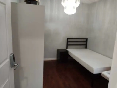 Room for rent Image# 1