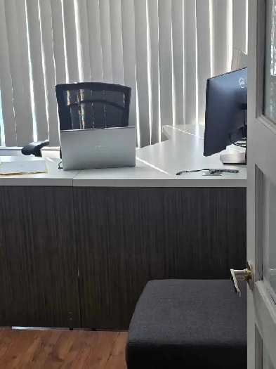 Bureau à louer Image# 2