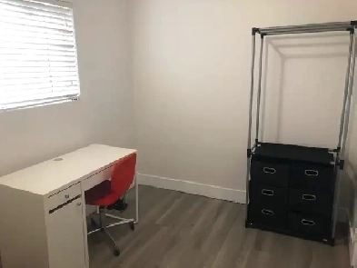 $820 Memories South spark House Private Furnished Room Image# 5