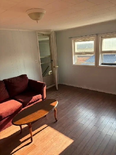 2 bedrooms for rent Image# 1