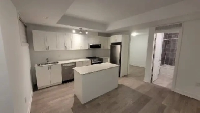 Stacked Townhouse for Rent in Lakeview/Port Credit Image# 1