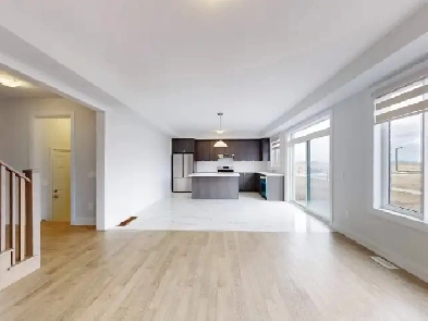 4 Bedroom House in Lindsay ON Image# 10