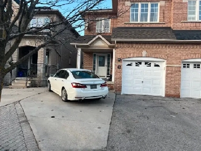 Semi-detached house for rent Image# 5