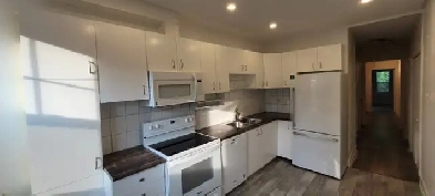 Upper duplex for rent - 5 1/2 CDN NDG - Haut duplex à louer Image# 7