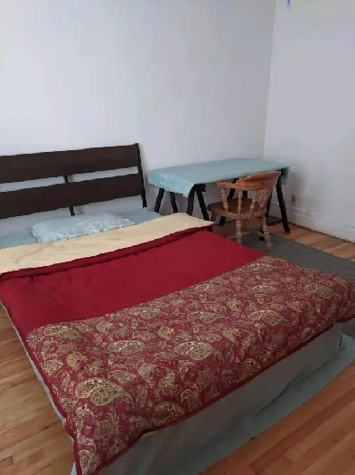Furnished room in LASALLE all included available immediately Image# 6