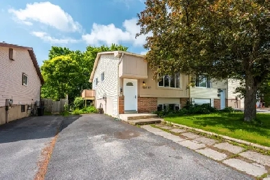 KNG Presents Well-Located & Affordable Semi Detached Home Image# 10