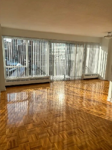 1 Bedroom Apartment Downtown O'Connor & Nepean St Image# 1