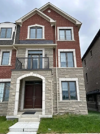 townhouse for rent pickering Image# 1