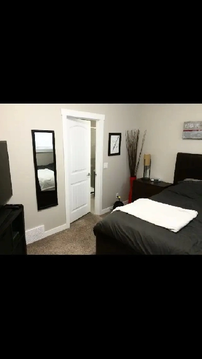 large master style bedroom for rent W private ensuite bathroom Image# 1