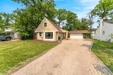 4 BED/2 BATH HOUSE W/ 24x24 GARAGE - SILVER HEIGHTS Image# 4