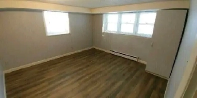 Voisin Cégep Ste-Foy, St.Lawrence et Université 1er juillet Image# 1