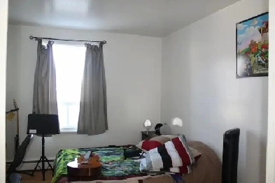 1er juillet à côté Université Cégep Garneau, Ste-Foy St.Lawrence Image# 1