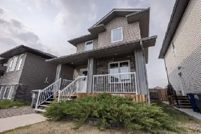HOME FOR SALE (238 Kloppenburg way) 4 bed | 4 bath Image# 9