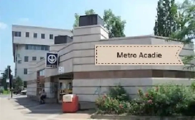 5 minutes to Metro Acadie, 5 & 1/2, Samsung Appliances included Image# 10