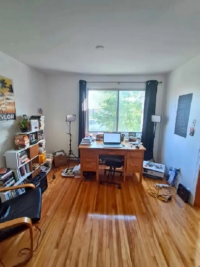 Superbe 3 1/2 à l'étage au 7675, 13e avenue Montréal Image# 7