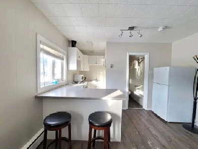 Bachelor Studio For Rent Image# 6