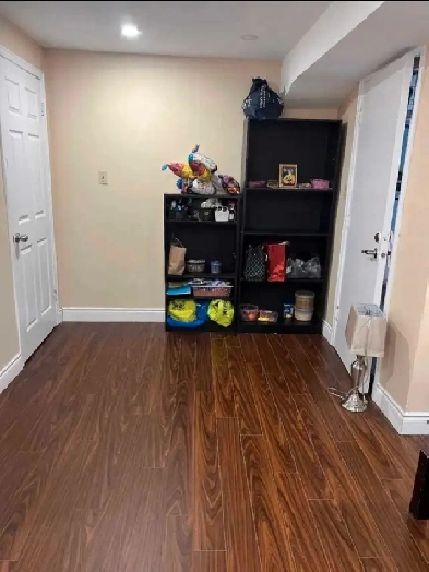 ROOMS FOR RENT FEMALES SHARED BRAMPTON Image# 1