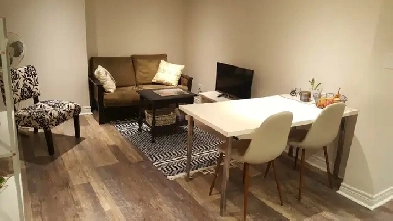1 Bdrm   Den in Corso Italia  July 1 Image# 2
