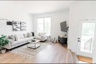 New house for rent: 3 bed 3 bath in friendly neighbourhood Image# 4