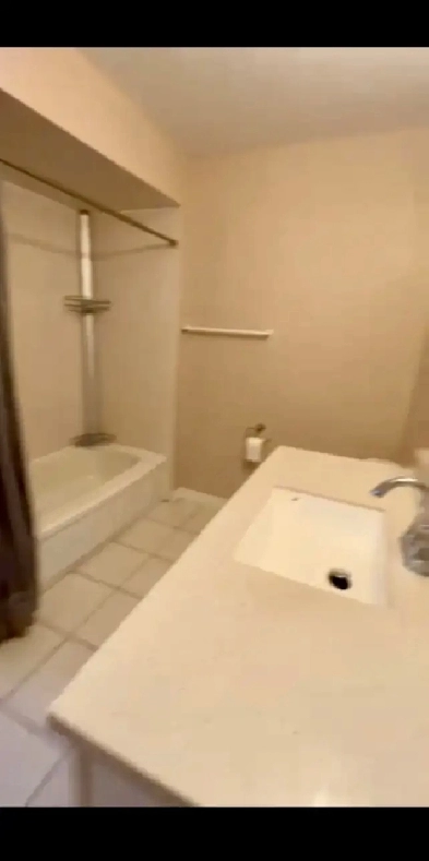 room for rent Image# 1