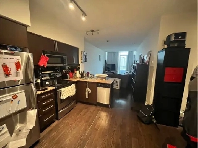 One bedroom plus den, two bathrooms Image# 6