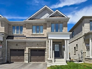 71 Phoenix Boulevard Barrie ON Image# 10