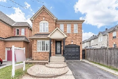 ✨RARELY OFFERED 4 1 BR END LOT HOME WITH SEP ENTRY TO FIN BSMT! Image# 1