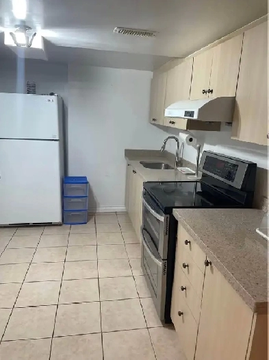 2 Bedroom Basement Apartment Image# 3