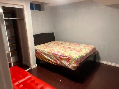 Nice and clean basement room for rent in Markham Image# 2