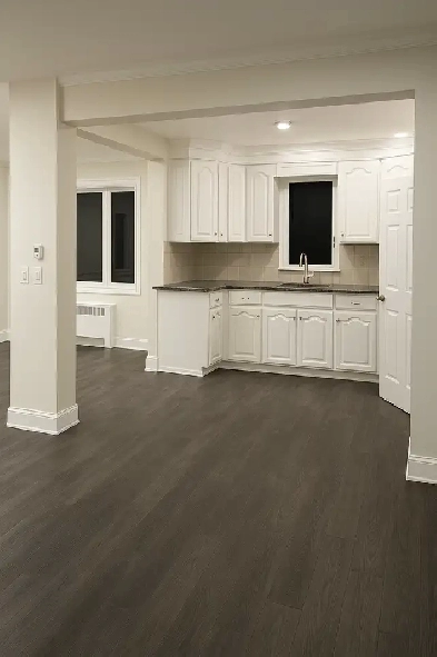 Fully Renovated 4-Bedroom Bungalow for Rent in Etobicoke Image# 3