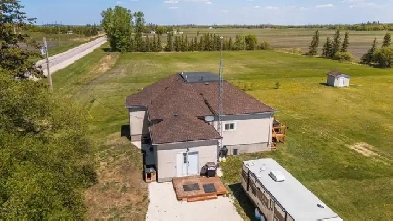 OPEN HOUSE! - 84031 Road 42, Brokenhead MB Image# 1