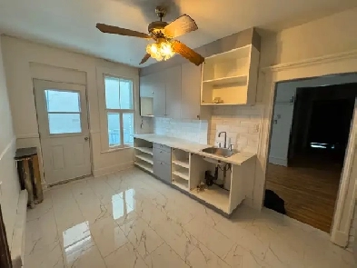 Appartement 6.5 à Louer /Rent – Parc-Extension Image# 2