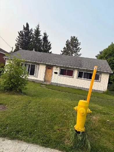 Bright and cozy single level home in new Sudbury 359,000 Image# 1