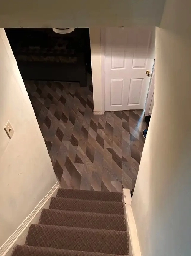 2 large bedrooms bsmnt, avail July1, Brampton Image# 1