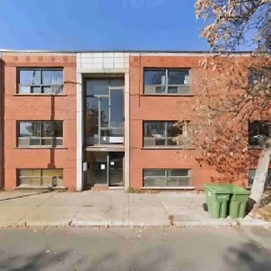 Beau 4 1/2 Belanger avec Chabot Image# 1