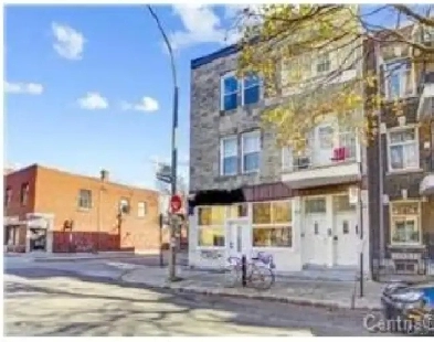 3bdr Apt near metro Joliette Image# 1