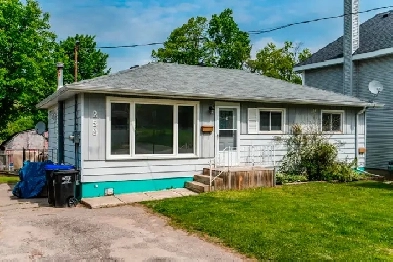 Attention Investors! 258 Ruby Street, Midland, ON Image# 7