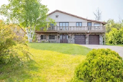 Hot New Listing Alert! Raised Bungalow For Sale! Image# 1