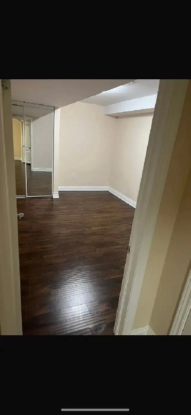 one bedroom basement Image# 6