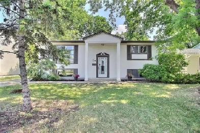 4-Bedroom House in Heritage Park Image# 9