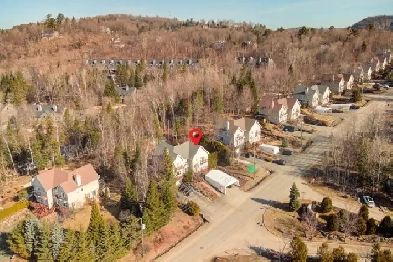Belle maison Piedmont /St Sauveur Image# 5