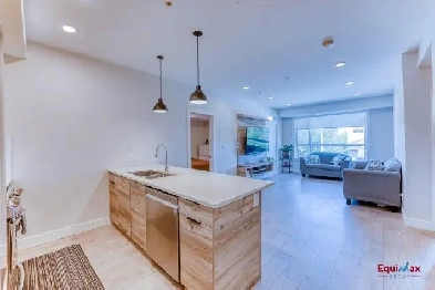 2bed 2bath apartment for sale in Surrey Image# 1