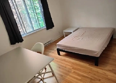 Furnished Room for Rent – Côte-des-Neiges (First Floor) Image# 4