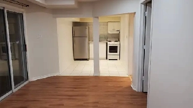 1 Bed   Den Walk out Basement Apartment Image# 3