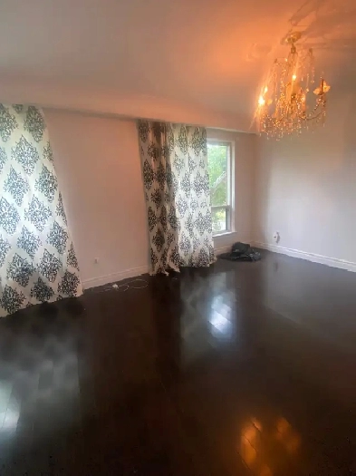 Home for rent in Martin Grove and Rexdale, Etobicoke, Humber Col Image# 3