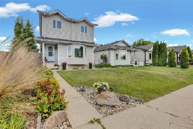 Beautifully Updated Gibbons Home Image# 1