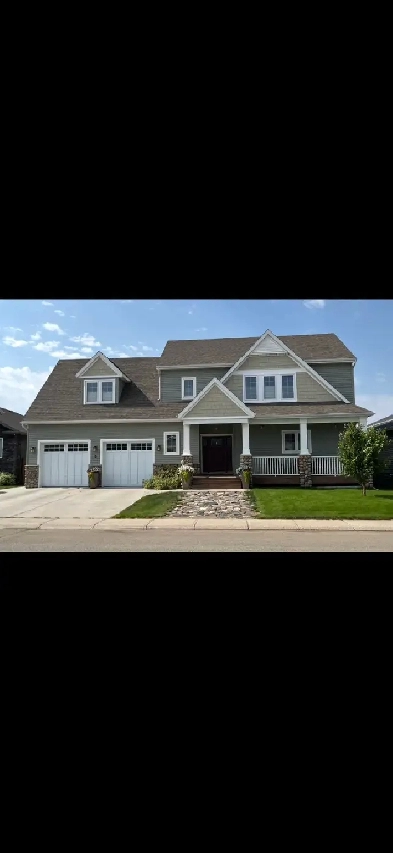 Large custom home for sale in Kindersley Image# 23