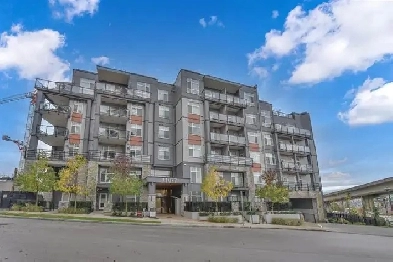 11077 Ravine Rd - expansive 2-bedroom, 2-bathroom residence Image# 9