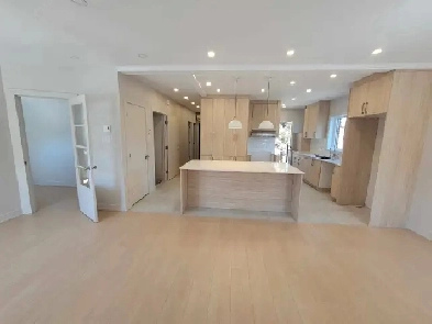 Appartement de 2 chambres à coucher   bureau fermé près du métro Image# 1