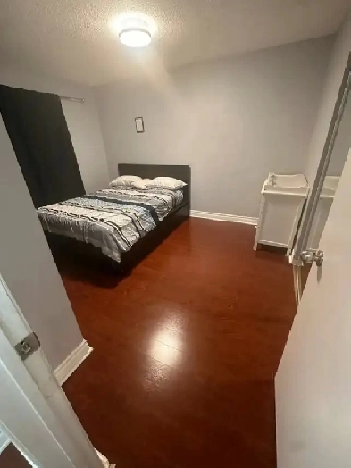 3 beds 1 bath house in Brampton Image# 1